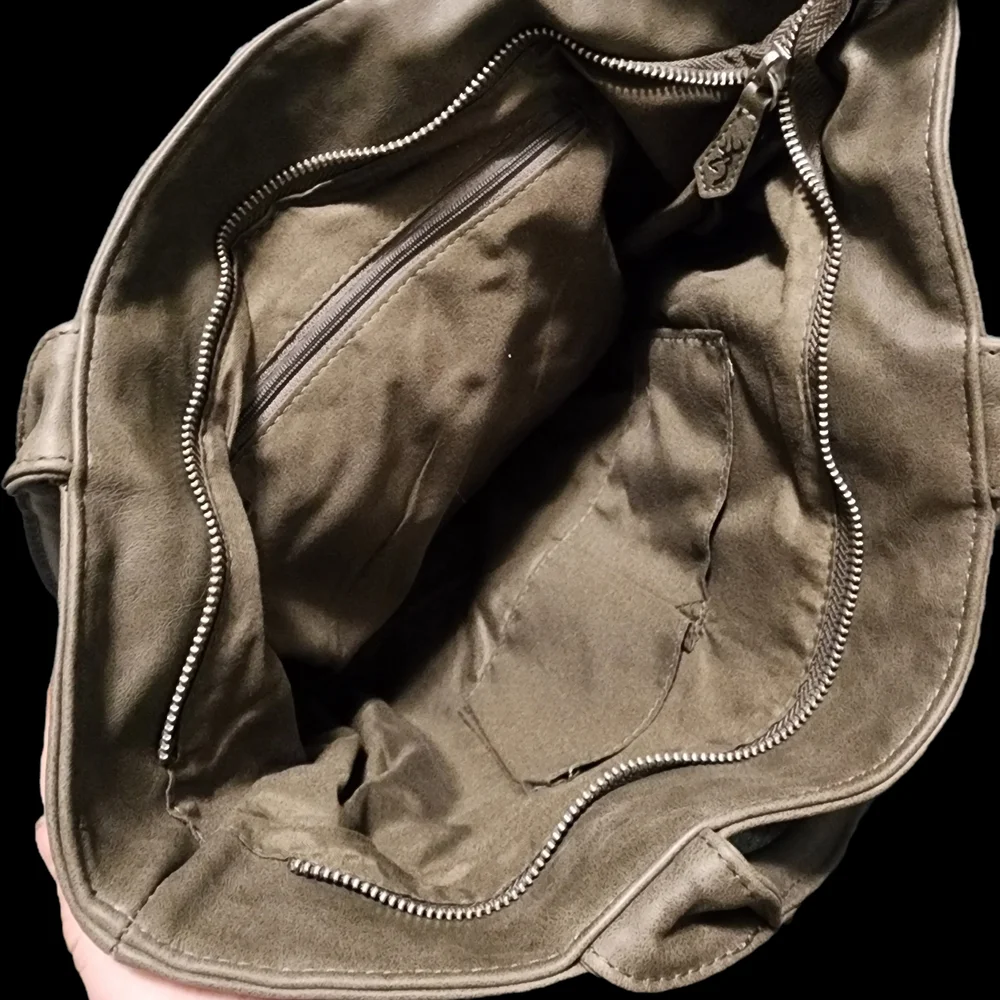 Browning Alexandria Concealed Carry Handbag NEW - Picture 3 of 5